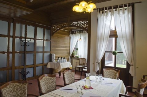 Restaurace Epicure Špindlerův Mlýn - salónek